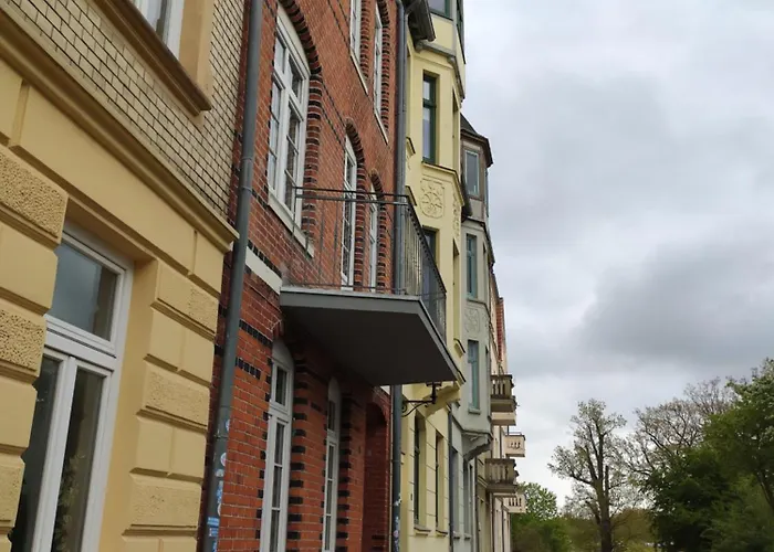 Altstadt, Neue Wallstrasse